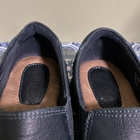 Earth Origins Women's Naya Size 9 Navy Leather Slip On Loafer Comfort Shoes - Picture 7 of 11